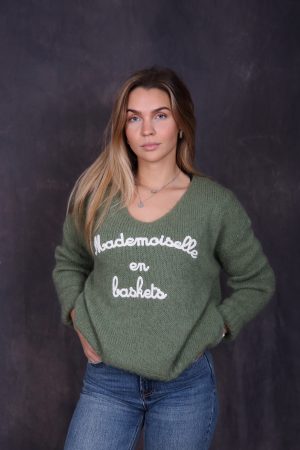Pull Mademoiselle en Basket